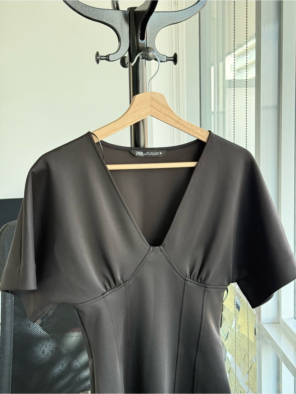 Zara Black V-Neck Fitted Midi Dress